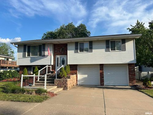 3406 W Brookside Dr, Peoria, IL, 61615-3912 | Card Image