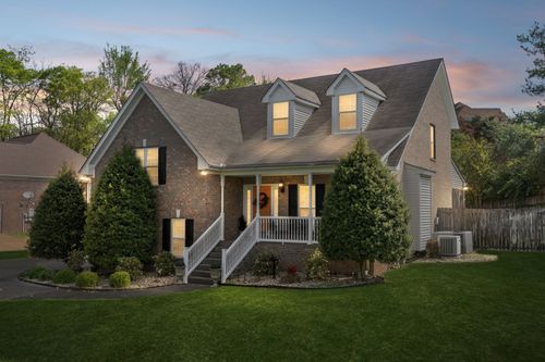 397 Bonita Park Way, Hendersonville, TN, 37075 | Card Image