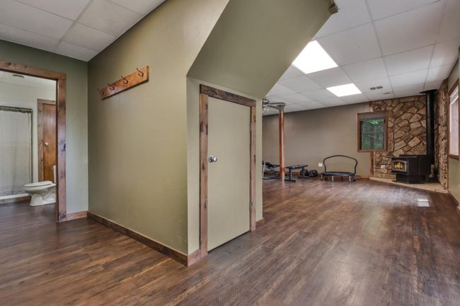 Family Room | Image 23