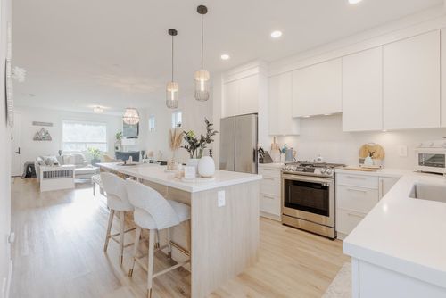 25097 112 Ave, Maple Ridge, BC, V2W0K6 | Card Image