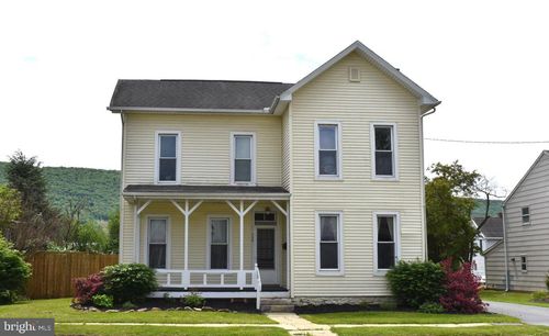 726 E Main St, LOCK HAVEN, PA, 17745-1519 | Card Image
