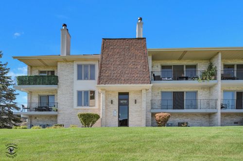 1n-15713 Lake Hills Court, Orland Park, IL, 60462 | Card Image