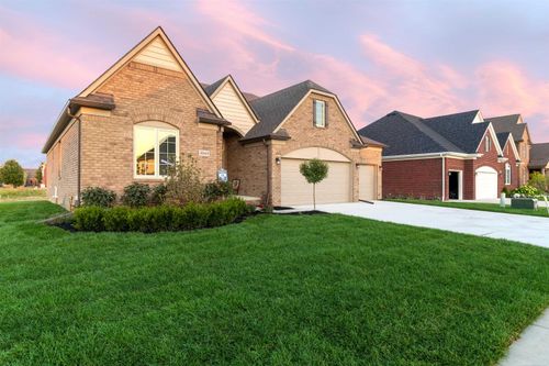 17887 Player Dr, Macomb, MI, 48042-1762 | Card Image