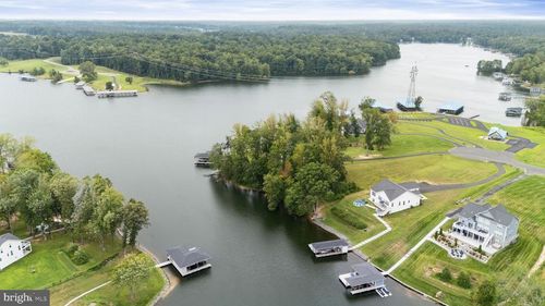 349 Elk Creek Lndg, Mineral, VA, 23117-4091 | Card Image