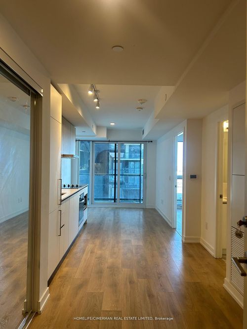 606-1100 Sheppard Ave W, North York, ON, M3J0G8 | Card Image