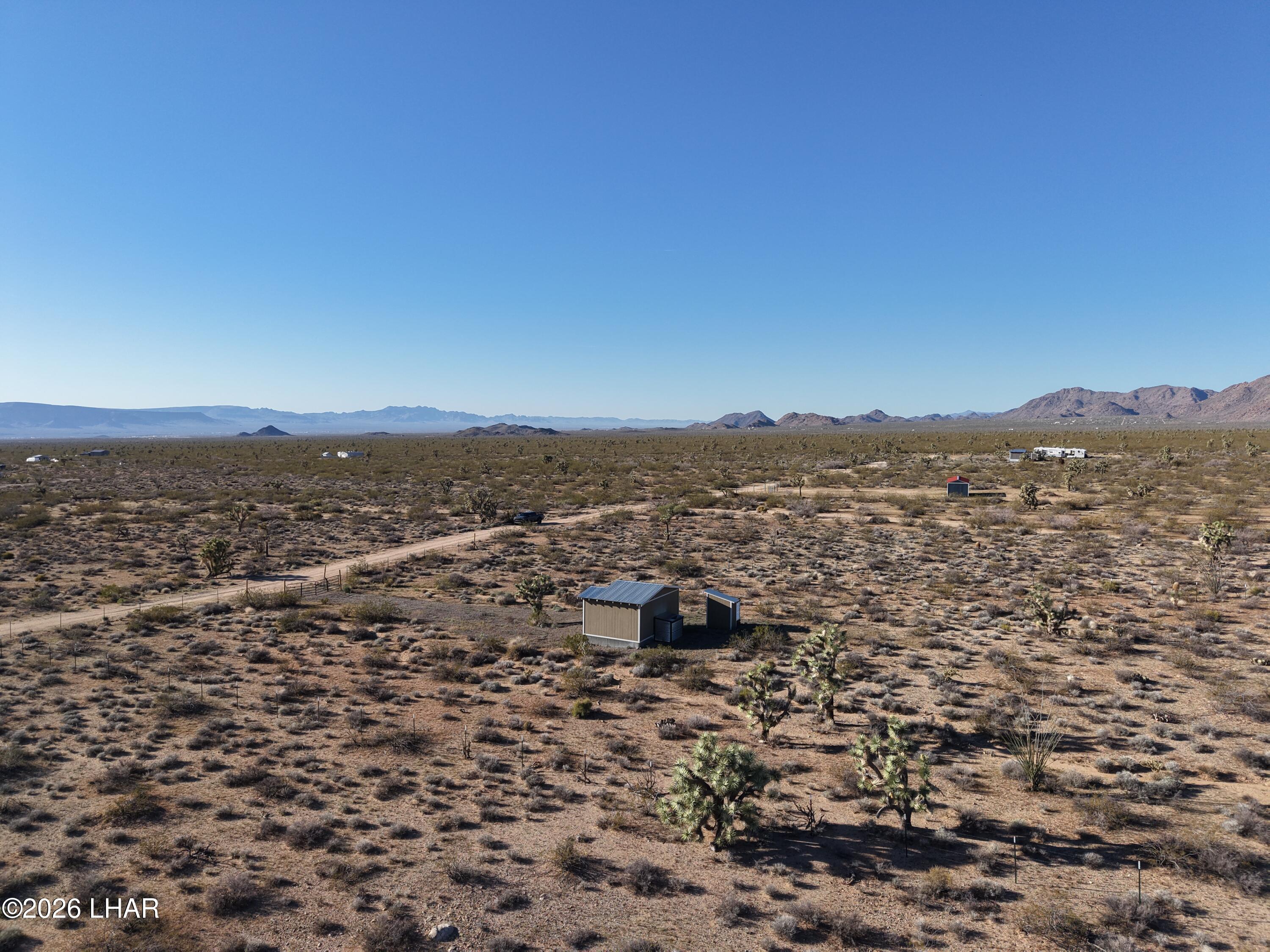 Land in Yucca 5