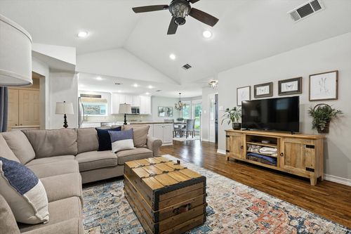246 Barclay Ave, Coppell, TX, 75019-5525 | Card Image