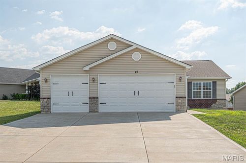 46 Hampton Dr, Troy, MO, 63379-2960 | Card Image