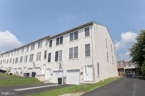 274 Lauriston St, PHILADELPHIA, PA, 19128-3719 | Card Image