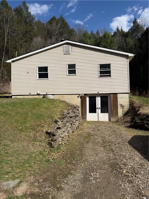 4150 Wilson Hollow Rd, Corning, NY, 14830-9755 | Card Image