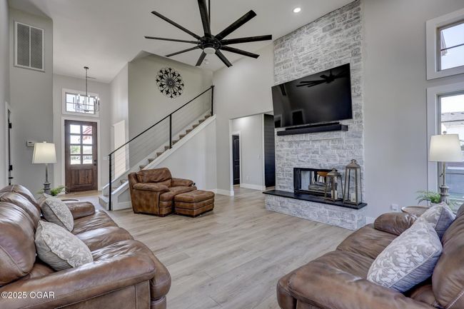 917 Monroe Cir, House other with 4 bedrooms, 3 bathrooms and null parking in Carl Junction MO | Image 19