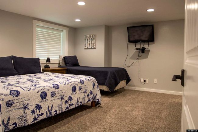 1402 Pond Reef Rd, House other with 7 bedrooms, 5 bathrooms and 2 parking in Ketchikan AK | Image 57