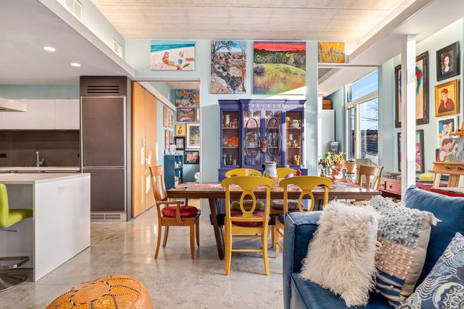 UNIT-2S - 2041 W Roscoe St, Condo with 3 bedrooms, 2 bathrooms and 1 parking in CHICAGO IL | Image 9