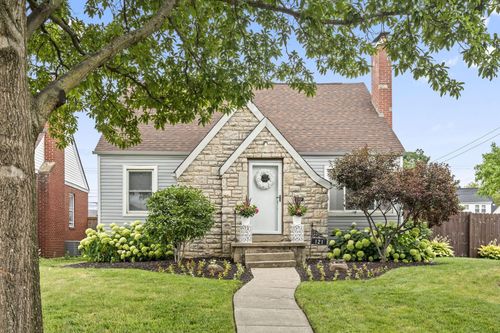 121 S Sylvan Ave, Columbus, OH, 43204-1919 | Card Image