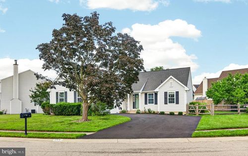 154 Sugarberry Dr, NEW CASTLE, DE, 19720-7629 | Card Image