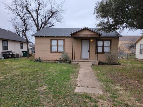 13 E 18th St, San Angelo, TX, 76903-3856 | Card Image