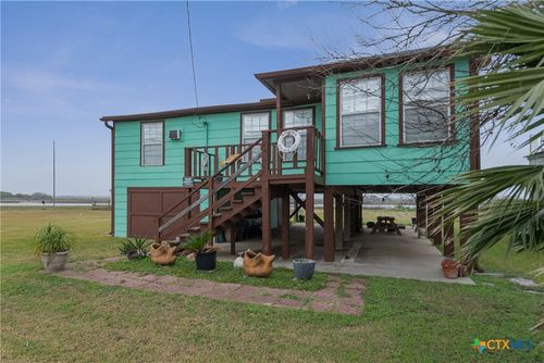 1725 County Road 441d, Brazoria, TX, 77422-7841 | Card Image