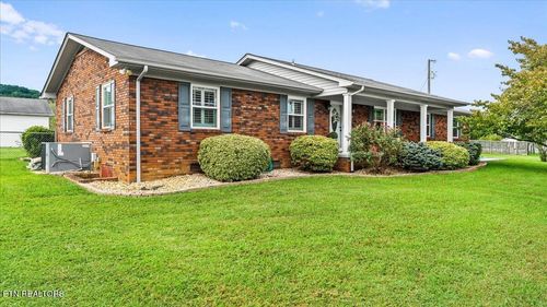 608 Glendale Ave, Clinton, TN, 37716-4808 | Card Image