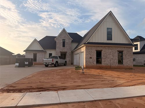 222 Conti Way, Bossier City, LA, 71111-6365 | Card Image