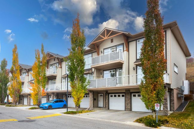 5 - 156 Rockyledge View Nw, Home with 2 bedrooms, 2 bathrooms and 2 parking in Calgary AB | Image 1