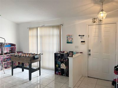 624 Brockton Drive, House other with 3 bedrooms, 2 bathrooms and null parking in Kissimmee FL | Image 3