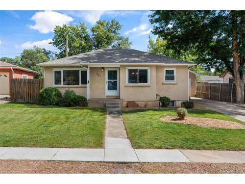 641 Glen Eyrie Cir, Colorado Springs, CO, 80904-2138 | Card Image