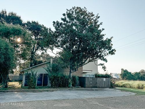 203 Cougar Rdg, Lafayette, LA, 70508-3963 | Card Image
