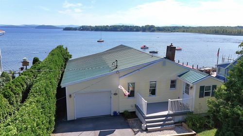 208 White Cap Rd, Colchester, VT, 05446-6643 | Card Image