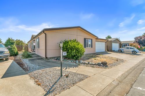 unit-67-555 Freeman Rd, Central Point, OR, 97502-2535 | Card Image