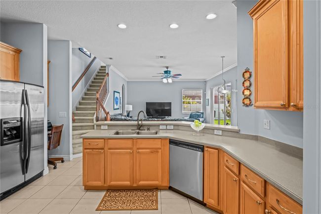 12801 Stanwyck Cir, House other with 4 bedrooms, 3 bathrooms and null parking in TAMPA FL | Image 9