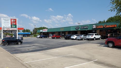 330 W Northwest Hwy, Grapevine, TX, 76051-8220 | Card Image