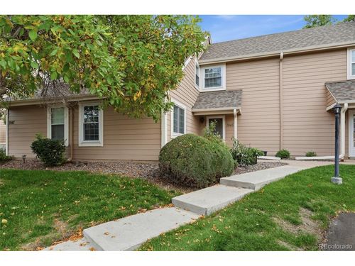 1945 S Xanadu Way, Aurora, CO, 80014-4311 | Card Image