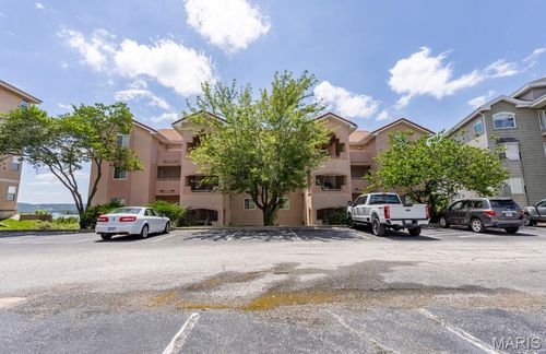 101-700 Emerald Pointe Dr, Hollister, MO, 65672-4822 | Card Image