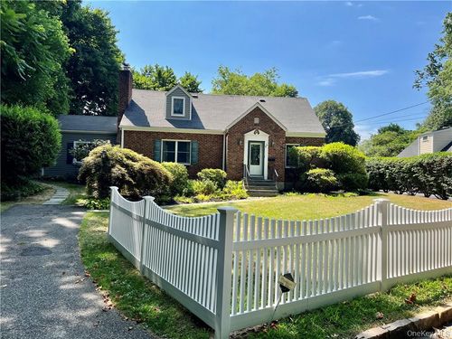 46 Beechwood Rd, Hartsdale, NY, 10530-1662 | Card Image