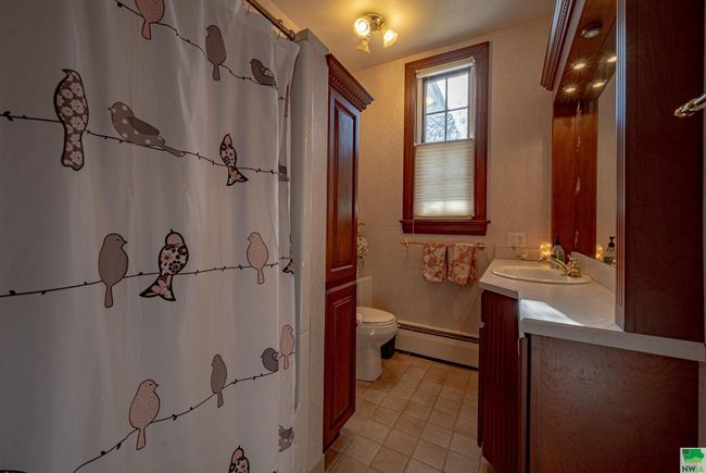 212 E Washington St, House other with 5 bedrooms, 2 bathrooms and null parking in Elk Point SD | Image 18