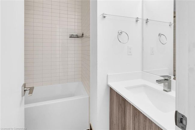 3207 - 2916 7 Highway, House attached with 2 bedrooms, 2 bathrooms and 1 parking in Vaughan ON | Image 26