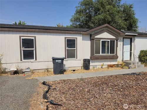 6704 Haag Street, West Richland, WA, 99353 | Card Image