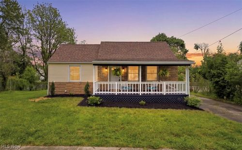 359 High Grove Boulevard, Akron, OH, 44312 | Card Image