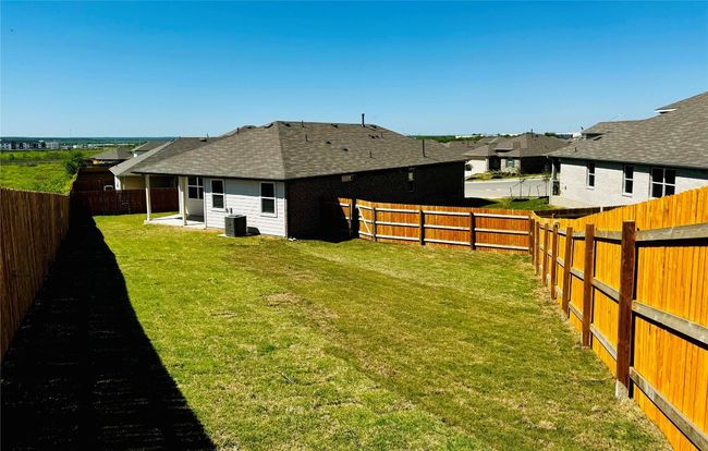 152 Docile Loop, House other with 4 bedrooms, 2 bathrooms and null parking in San Marcos TX | Image 31