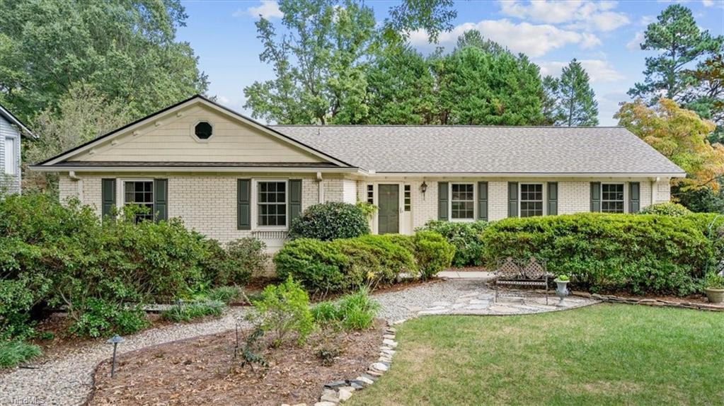Forest Hill Dr, Greensboro, NC 27410