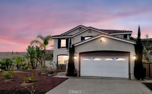 13633 Silver Stirrup Dr, Corona, CA, 92883 | Card Image