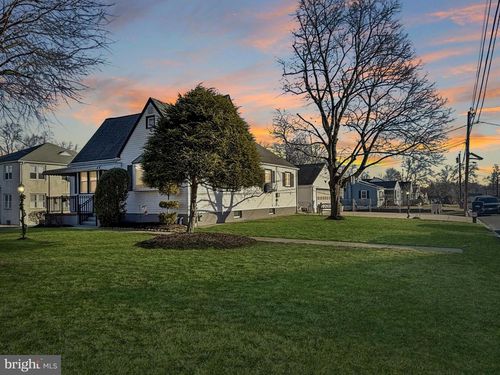 539 Us Highway 206, Trenton, NJ, 08610-4311 | Card Image