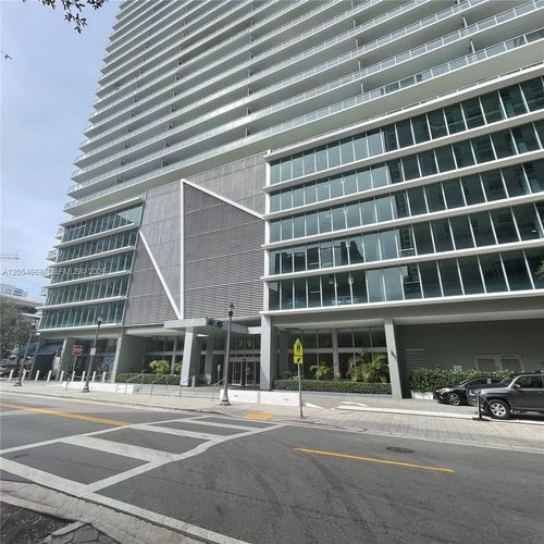 3011-s-79 Sw 12th St, Miami, FL, 33130-5201 | Card Image