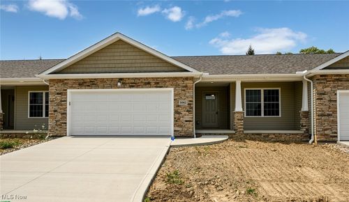 5062 Catawba Place Ln, Seville, OH, 44273-8955 | Card Image