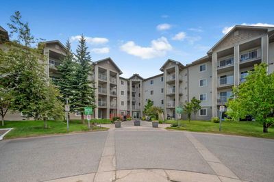 335 - 1717 60 St Se, Condo with 2 bedrooms, 2 bathrooms and 1 parking in Calgary AB | Image 1