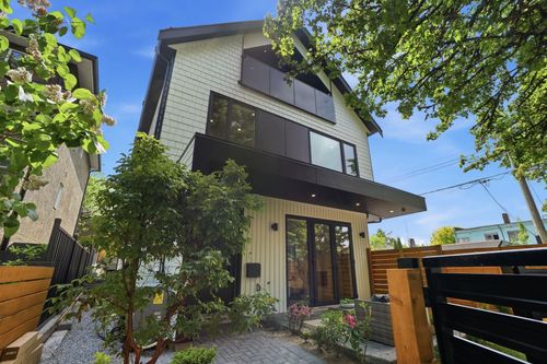 1-2438 E 20th Ave, Vancouver, BC, V5M2T6 | Card Image