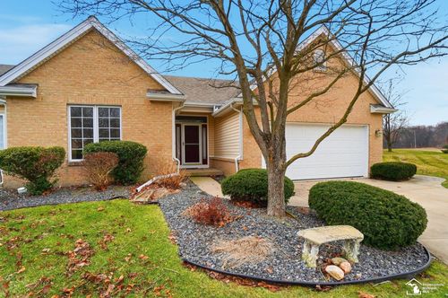 3174 Crystal Ct, Lambertville, MI, 48144-8677 | Card Image