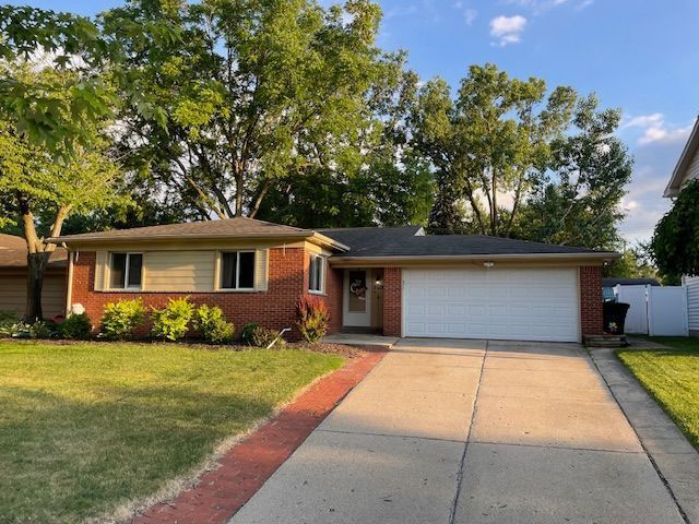Crofthill Dr, Auburn Hills, MI 48326