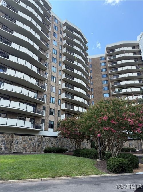 u102-2956 Hathaway Rd, Richmond, VA, 23225-1724 | Card Image