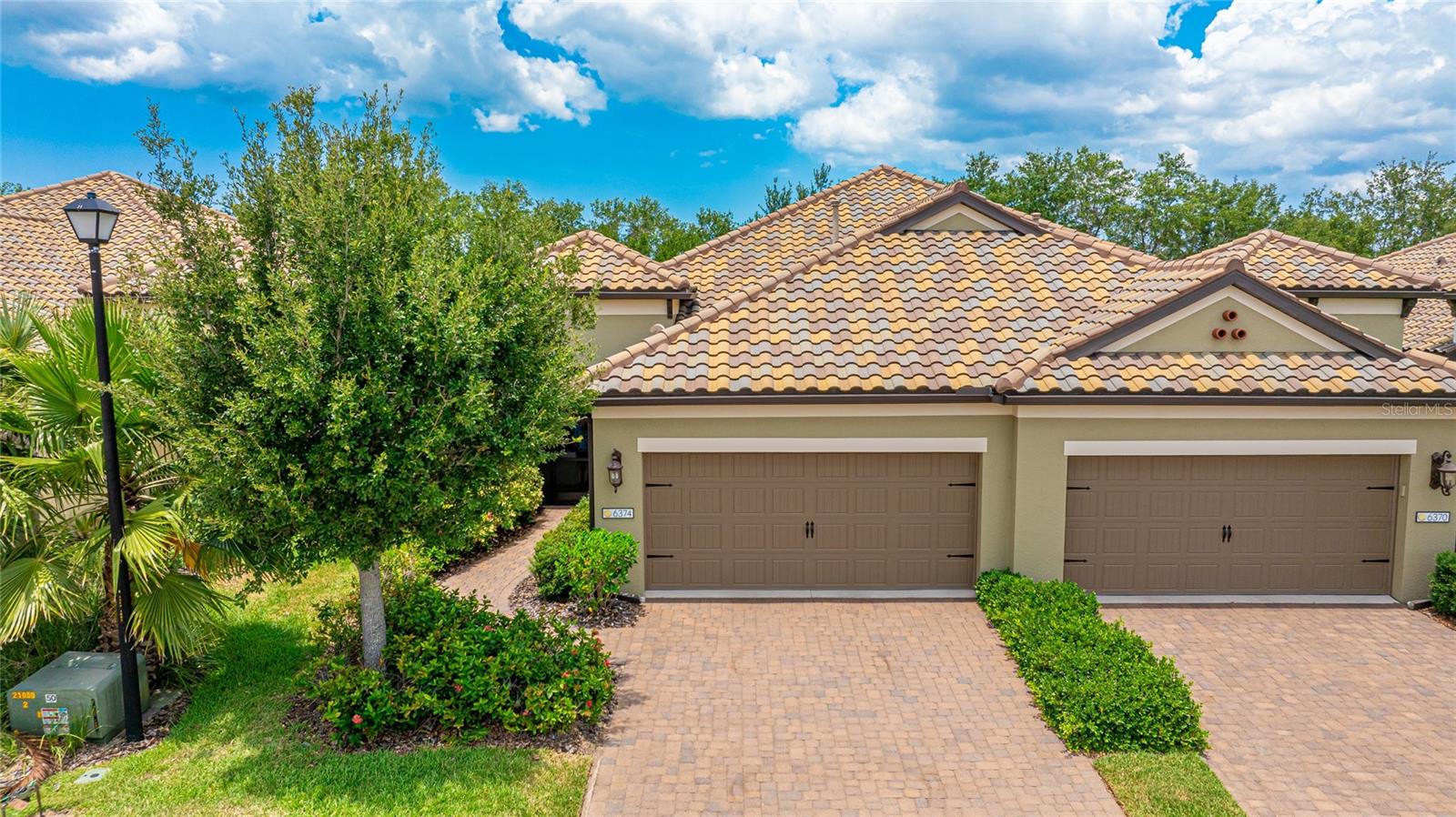 Positano Ct, Sarasota, FL 34243